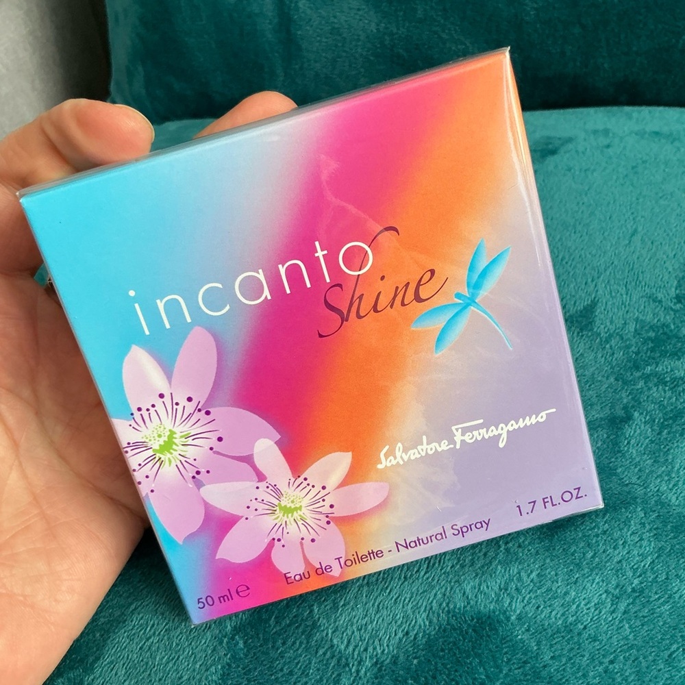 Authentic SALVATORE FERRAGAMO perfume 🌺🩷